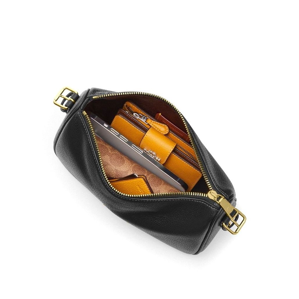 코치 Kailey Shoulder Bag 이미지