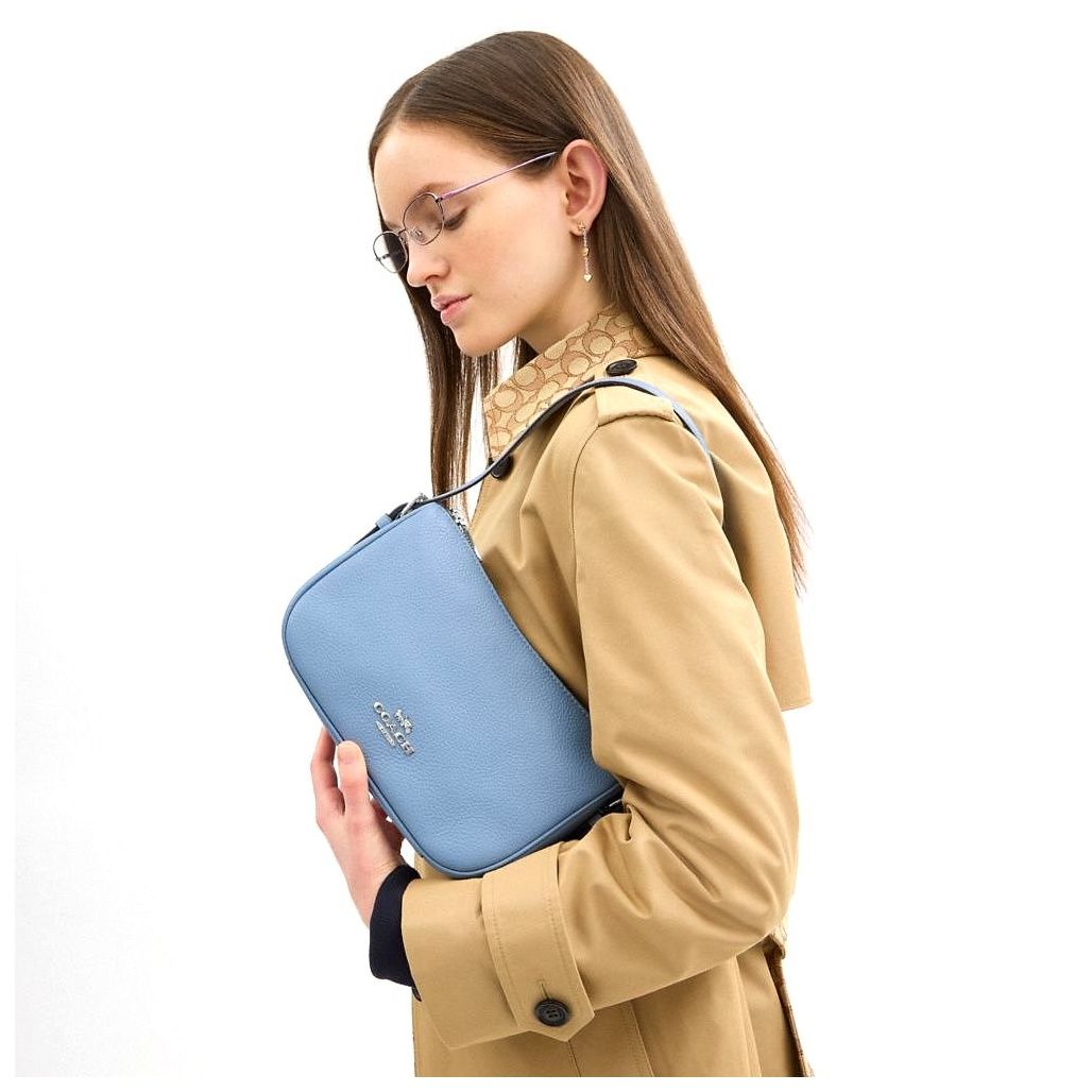 코치 Kailey Shoulder Bag 이미지
