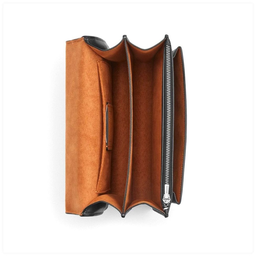 코치 Klare Crossbody Bag With Heart Bolt Print 이미지