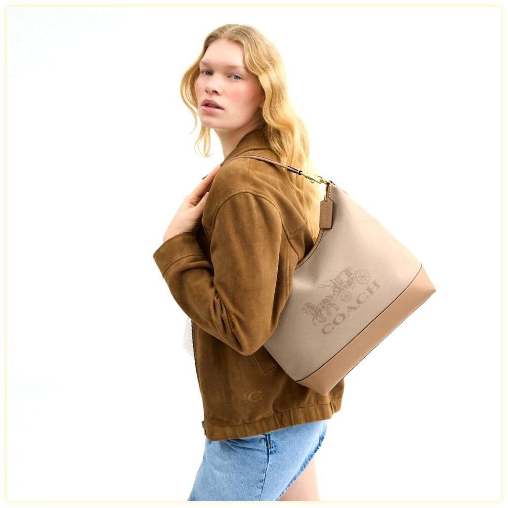 코치 Laurel Large Shoulder Bag With Horse And Carriage 이미지
