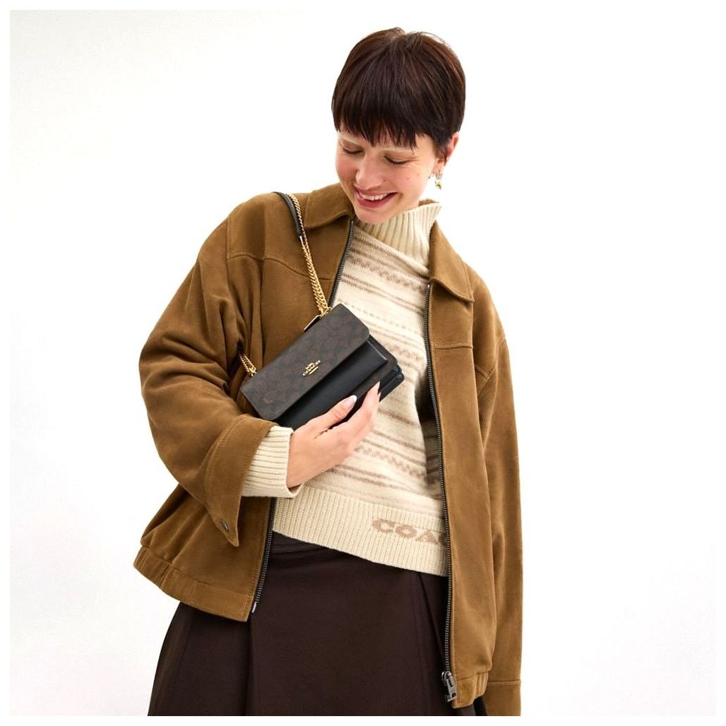 코치 Mini Klare Crossbody Bag In Signature Canvas 이미지