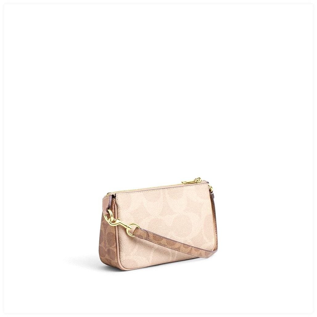 코치 Nolita 19 In Blocked Signature Canvas 이미지