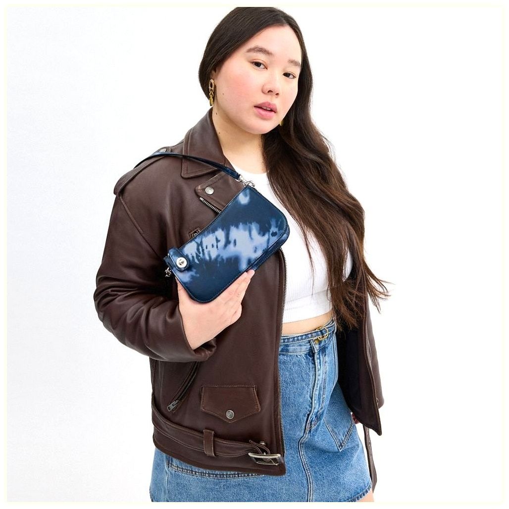 코치 Penn Shoulder Bag With Tie Dye Print 이미지