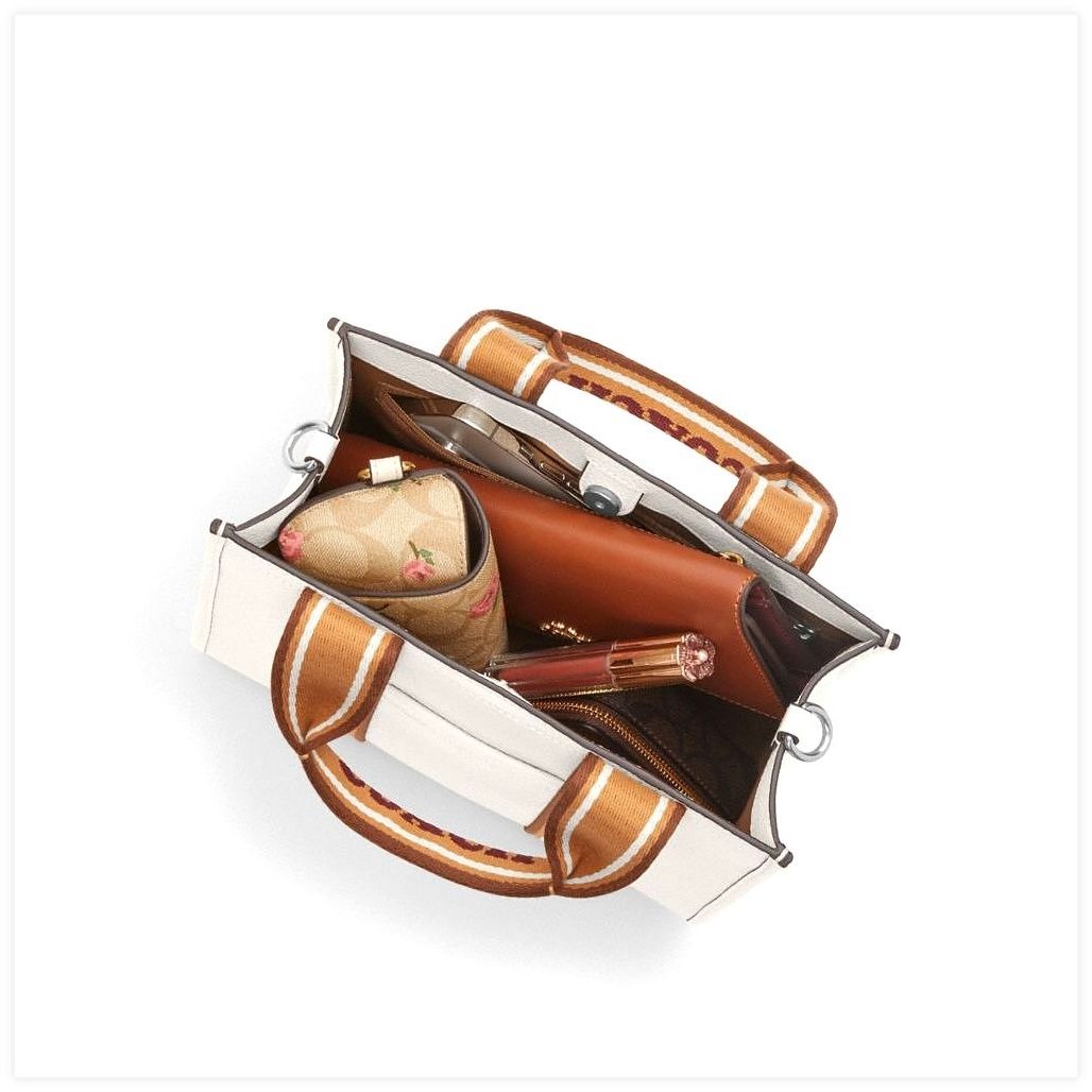 코치 Smith Tote Bag 24 이미지