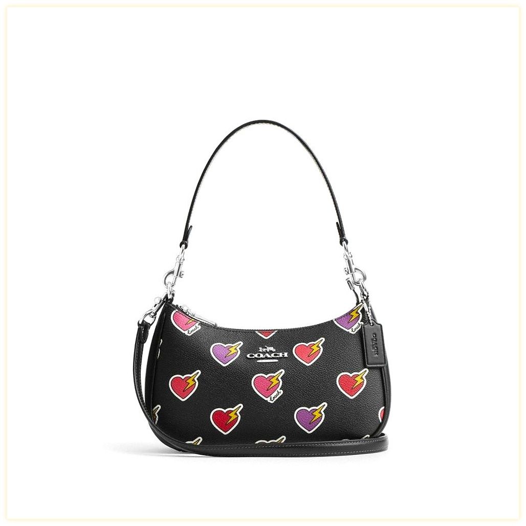 코치 Teri Shoulder Bag With Heart Bolt Print 이미지