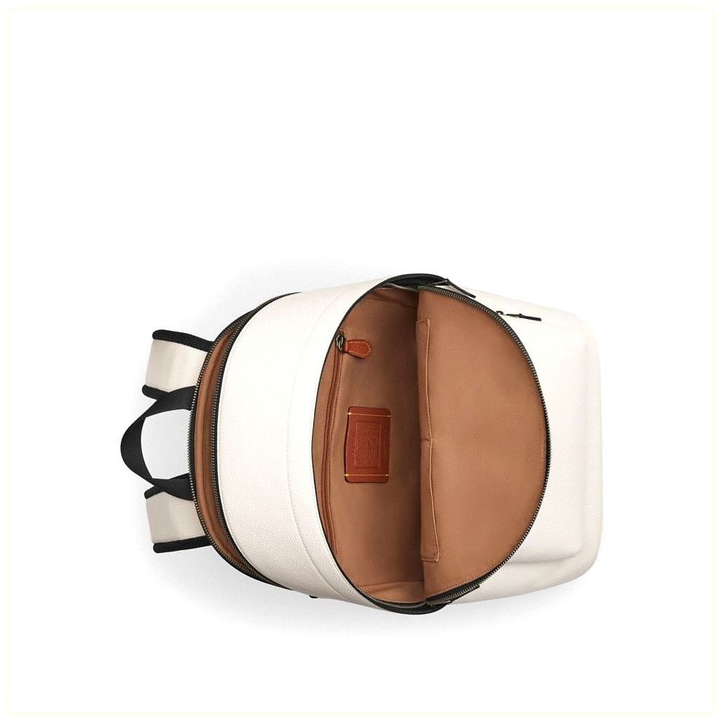 코치 West Backpack With Varsity Motif 이미지