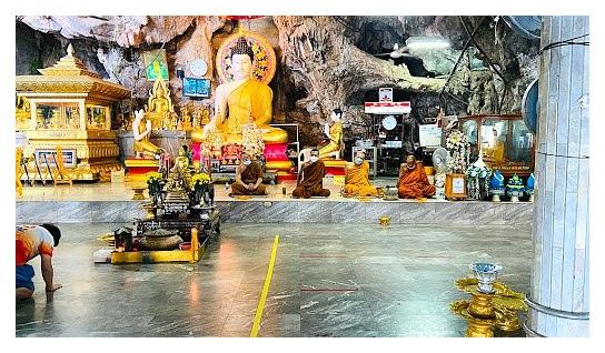Wat Tham Suea 이미지