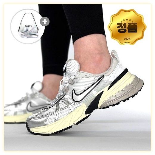 [국내정품 오늘출발] 나이키 v2k 런 발편한 키높이 여성 쿠션 운동화 메탈릭 실버 GRAZU 파우치 이미지