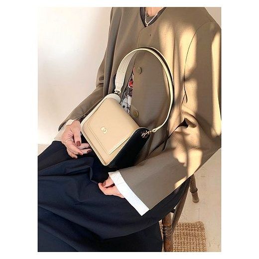 다용도 캐주얼 숄더백 스퀘어백 스트랩 데일리 여성 가방, 크림색 이미지