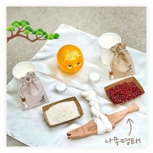 새 차의 설렘을 담아, 행운을 기원하는 따뜻한 선물: 우드공방 고사세트 실속있는 행복 이미지