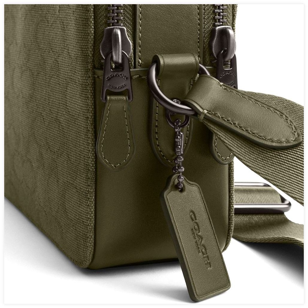 코치 Charter Crossbody Bag 24 In Signature Canvas Jacquard 이미지