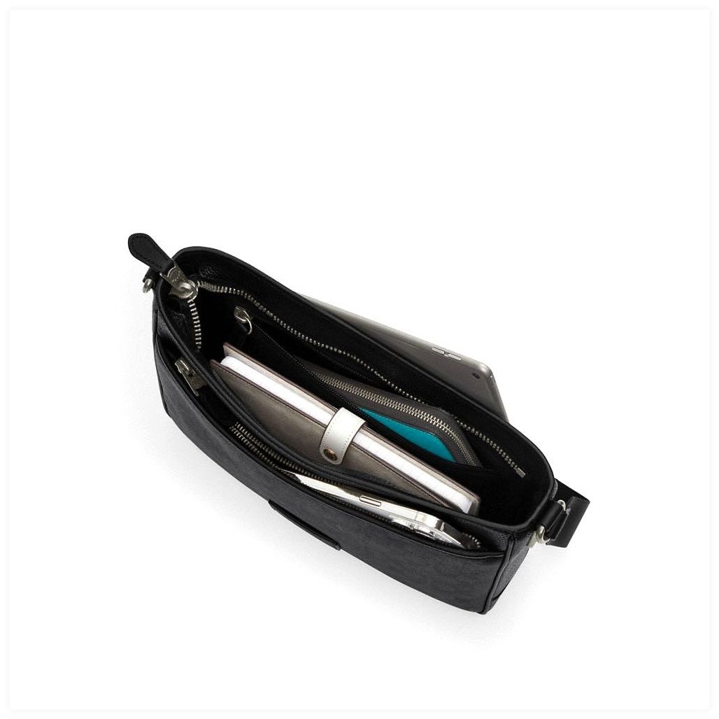 코치 District Crossbody Bag In Signature Canvas 이미지