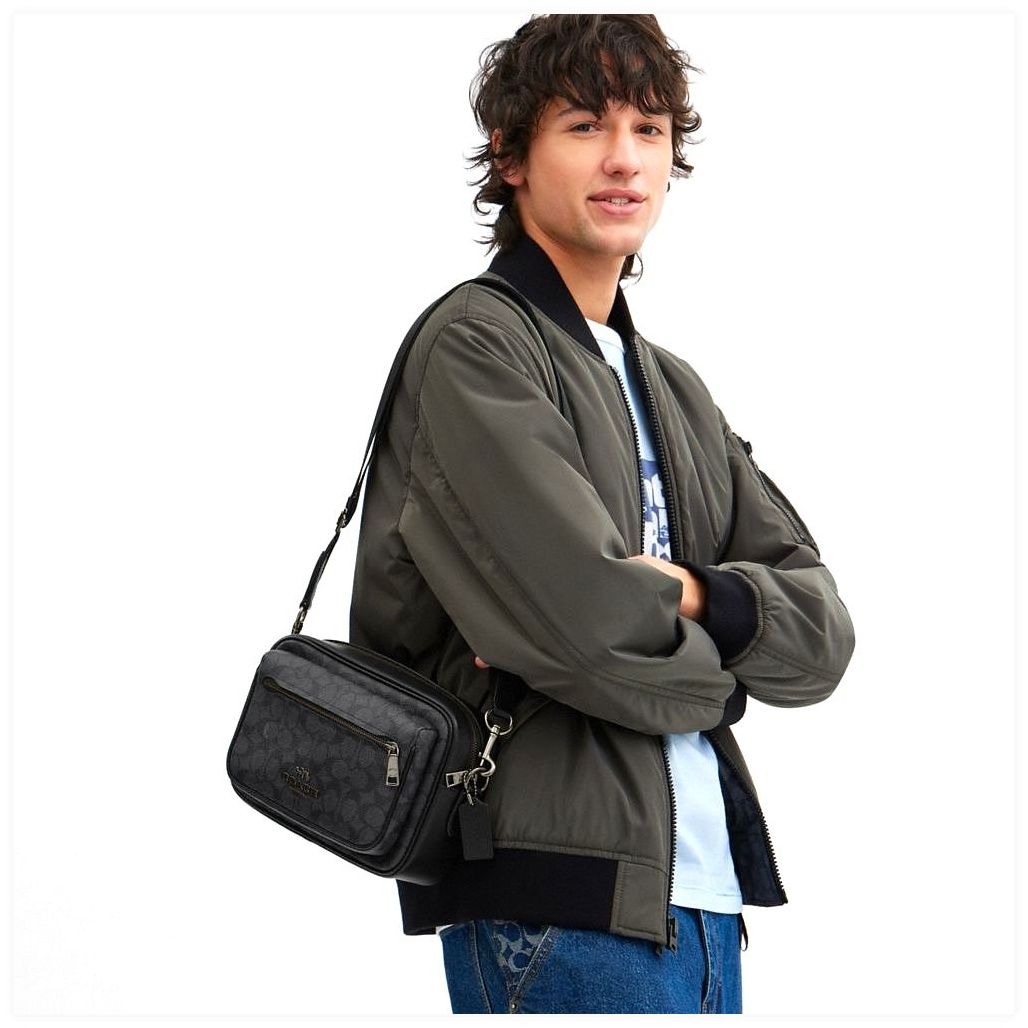 코치 Elias Crossbody In Signature Canvas 이미지