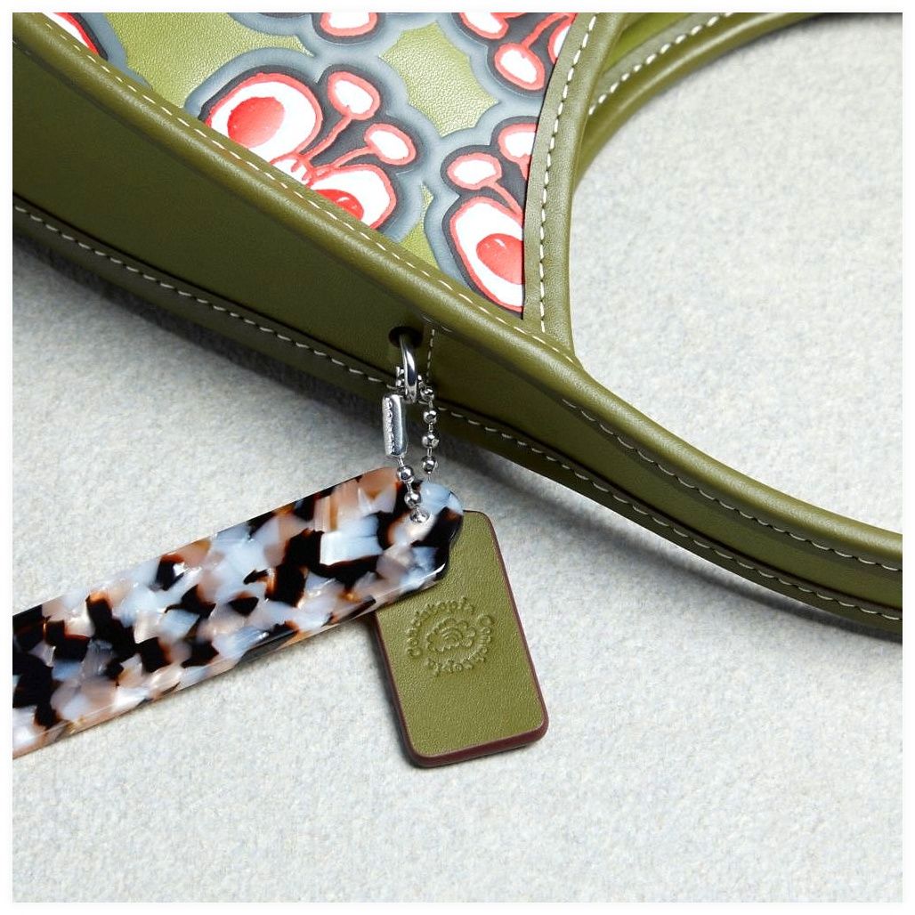 코치 Ergo Bag In Coachtopia Leather With Butterfly Print 이미지