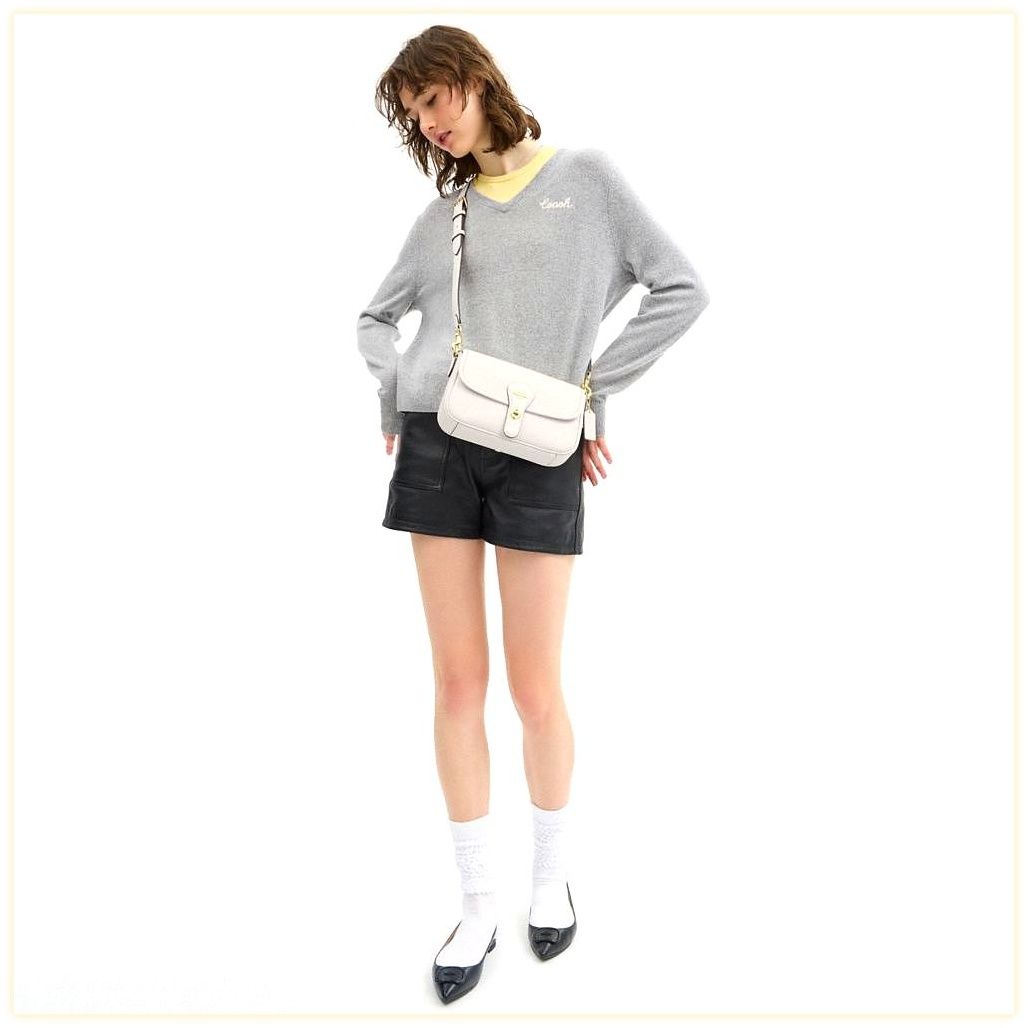 코치 Hadley Shoulder Bag 이미지