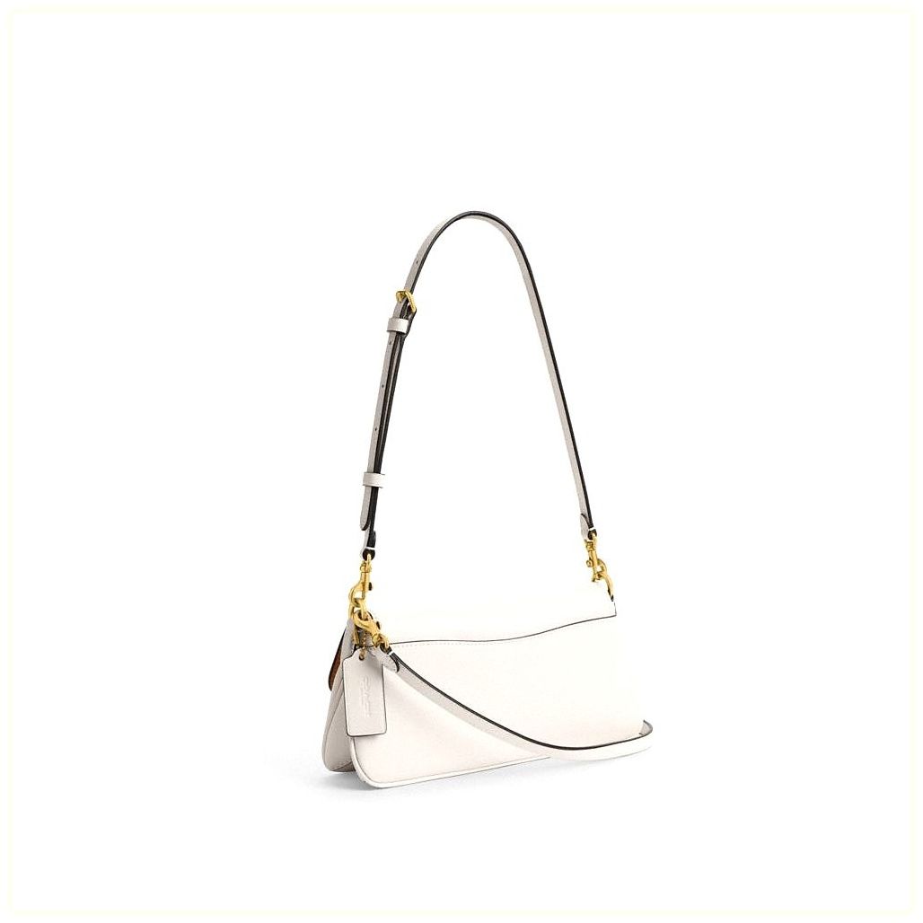 코치 Jet Shoulder Bag 이미지
