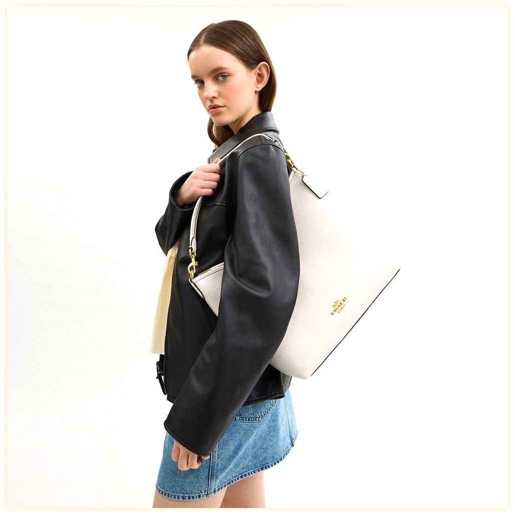 코치 Laurel Large Shoulder Bag 이미지