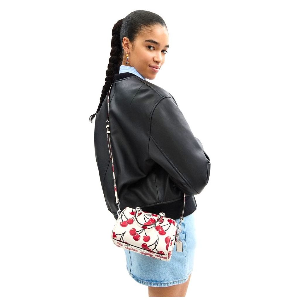 코치 Mini Rowan Crossbody Bag With Cherry Print 이미지