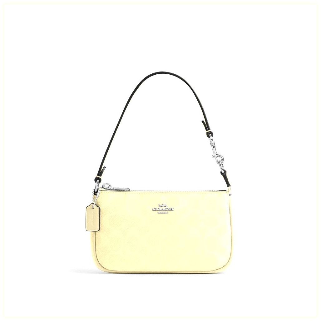 코치 Nolita 19 In Signature Canvas 이미지
