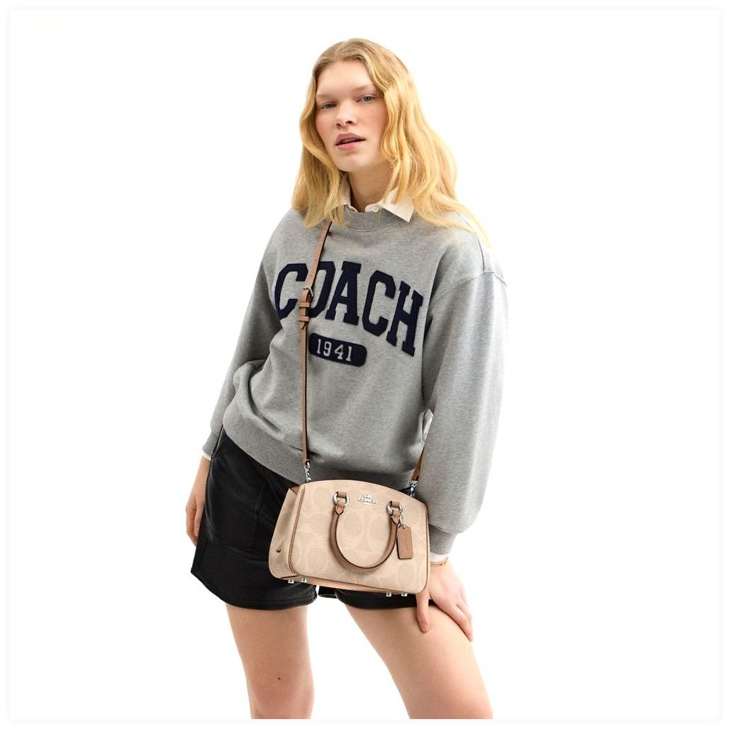 코치 Savannah Small Carryall Bag In Signature Canvas 이미지