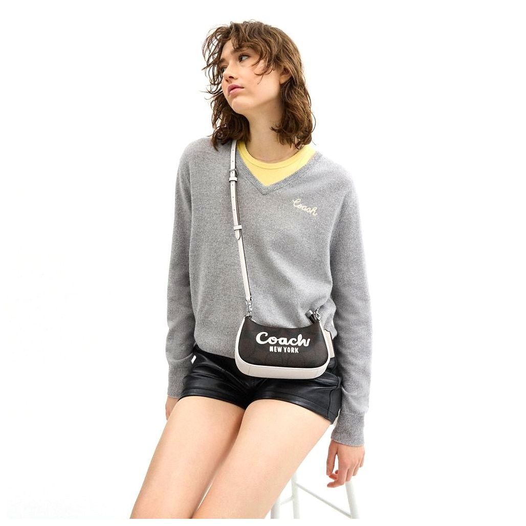 코치 Teri Mini Crossbody Bag In Signature Canvas With Coach Graphic 이미지