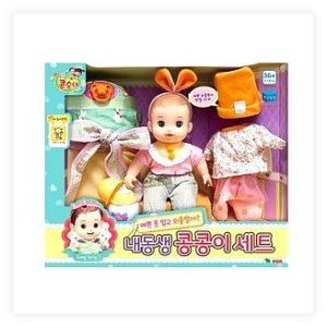 우리 아이 최애템! 콩순이 예쁜 옷 입고 외출할까 내동생 콩콩이 세트 솔직 후기: 여아 크리스마스 선물 추천, 3세 4세 5세 역할놀이 장난감 이미지