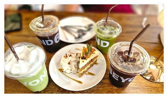 BEYOND CAFE สาขาถนนทหาร 이미지
