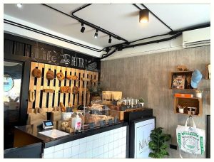 파이의 아침 햇살 아래, 달콤한 구름 조각 Nine Pastry 이미지