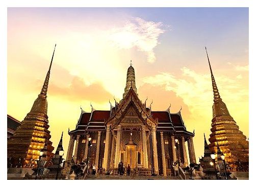 The Temple of the Emerald Buddha 이미지