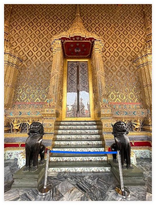 The Temple of the Emerald Buddha 이미지