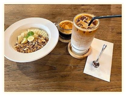 Unbranded Cafe 이미지