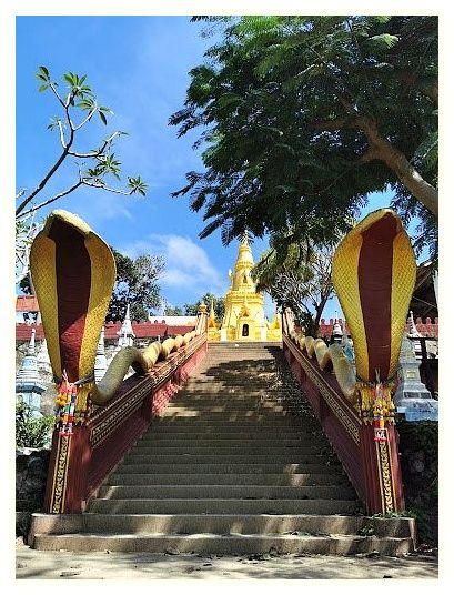 Wat Ratchathammaram Red Temple 이미지