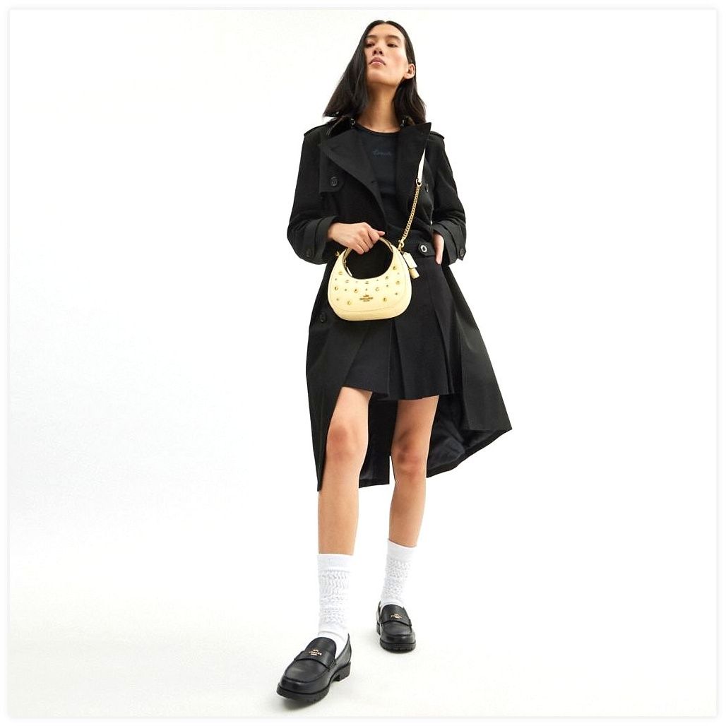 코치 Carmen Mini Crossbody Bag With Crystal 이미지