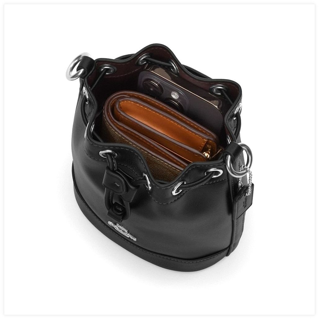 코치 Mini Bucket Bag 이미지