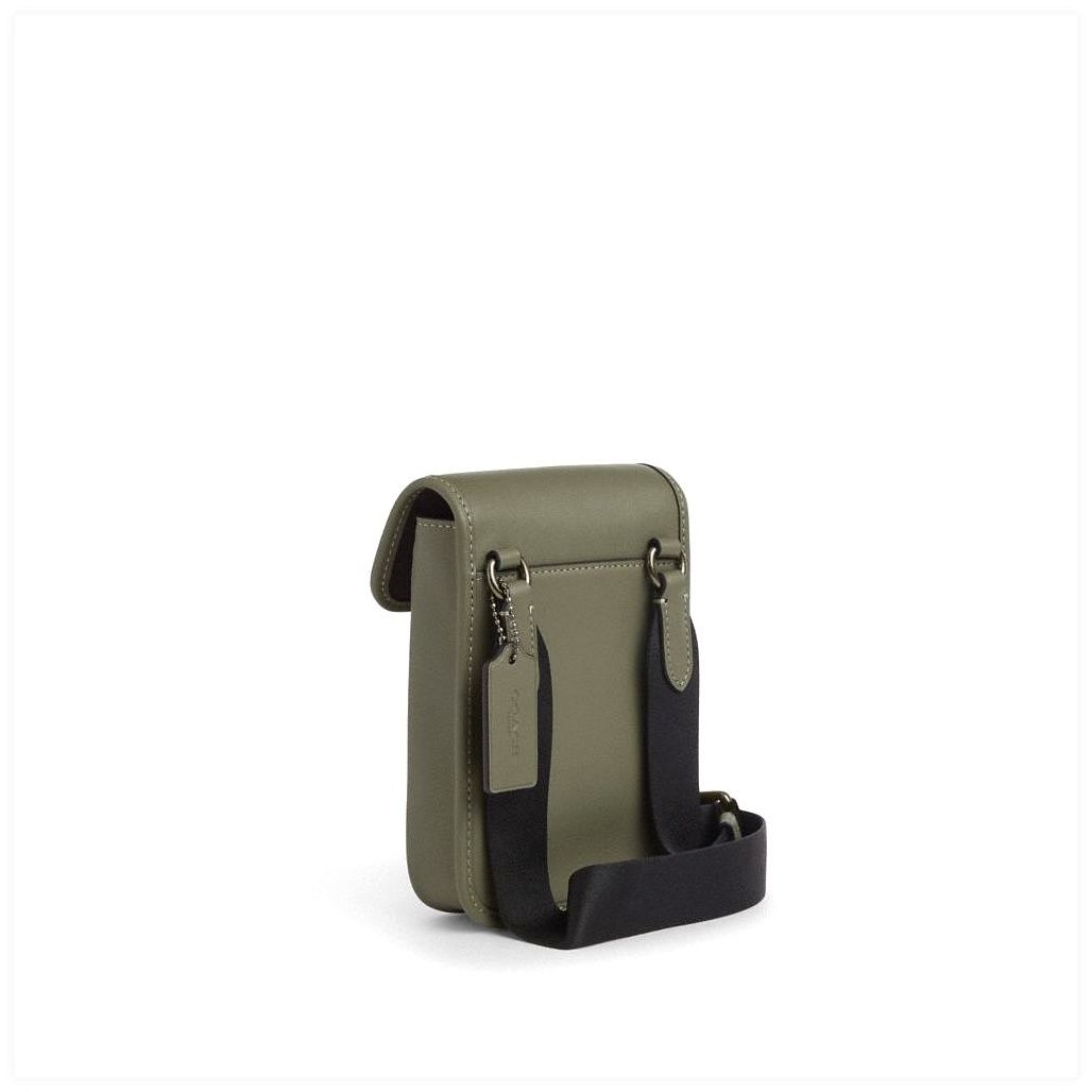 코치 Racer Phone Crossbody Bag 이미지