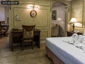 파타야 가성비 호텔 추천 포시즌스 플레이스 호텔 후기 수영장 룸서비스 조식 후기 이미지