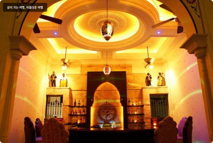 포시즌스 플레이스 호텔 이미지