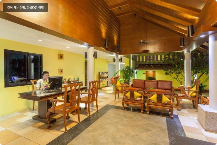 바이 더 씨 호텔 판와 비치 이미지