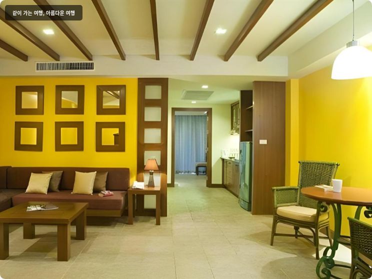 바이 더 씨 호텔 판와 비치 이미지