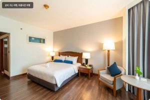 방콕 가성비 호텔 추천 센추리 파크 호텔 후기 위치 가격 시설 완벽 이미지