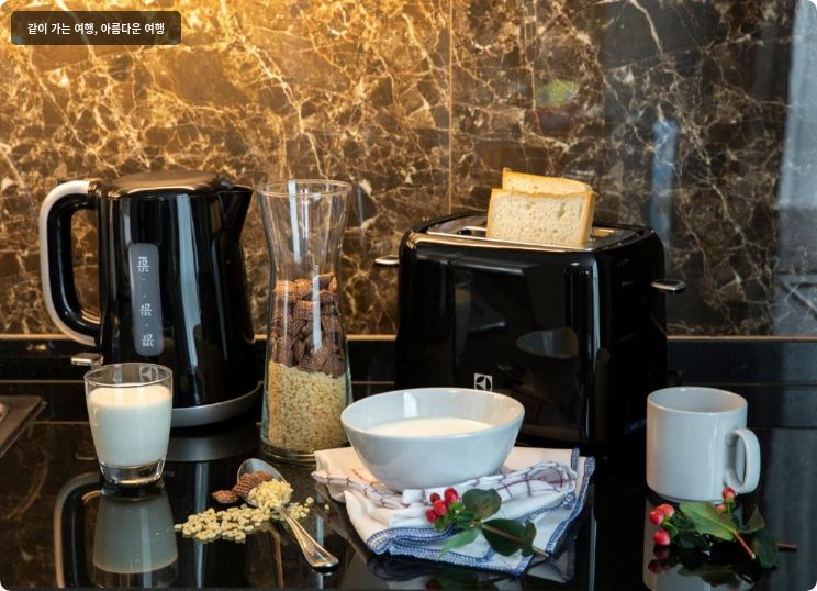 아델피 그란데 수쿰빗 이미지