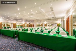 파타야의 푸른 꿈결, 촐찬 비치에서 피어나는 행복의 순간들 이미지