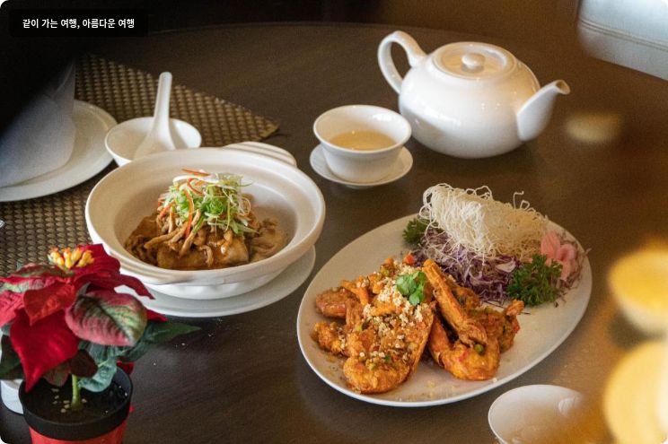 엠포리움 스위트 바이 차트리움 이미지